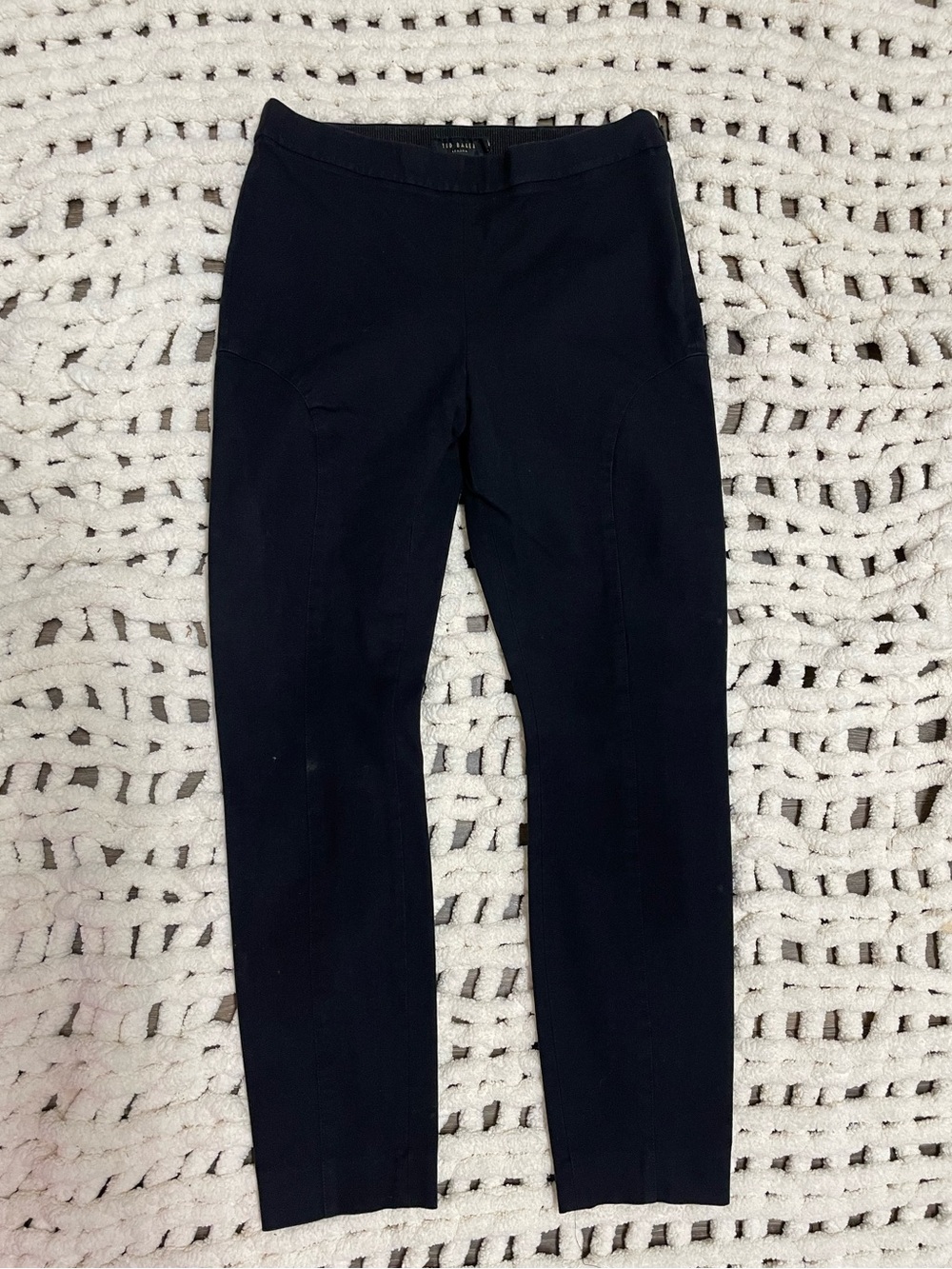 Ted Baker London pull on side zip black skinny stretch pants size 2 comfort